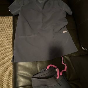 FIGS Night Sky.Small Casma Top.Medium Regular Zamora Joggers. NWOT. Never Worn.